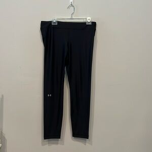 Black Under Armour Heat Gear Leggings EUC